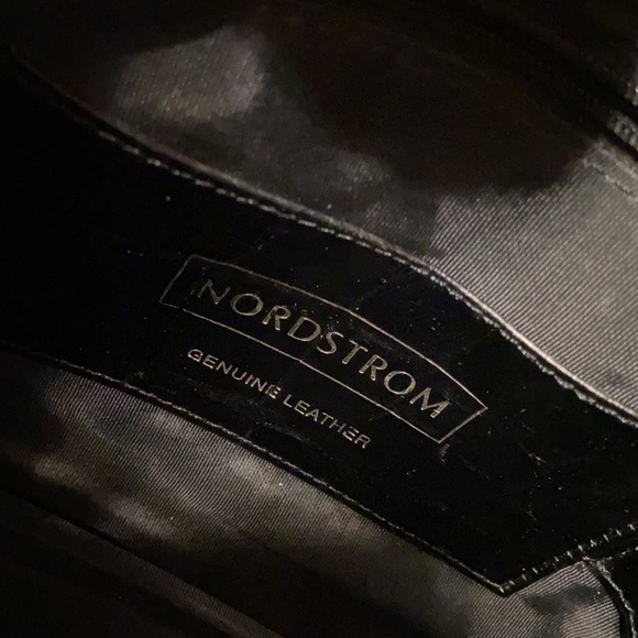 Vintage Nordstrom leather shoulder purse - Picture 5 of 8